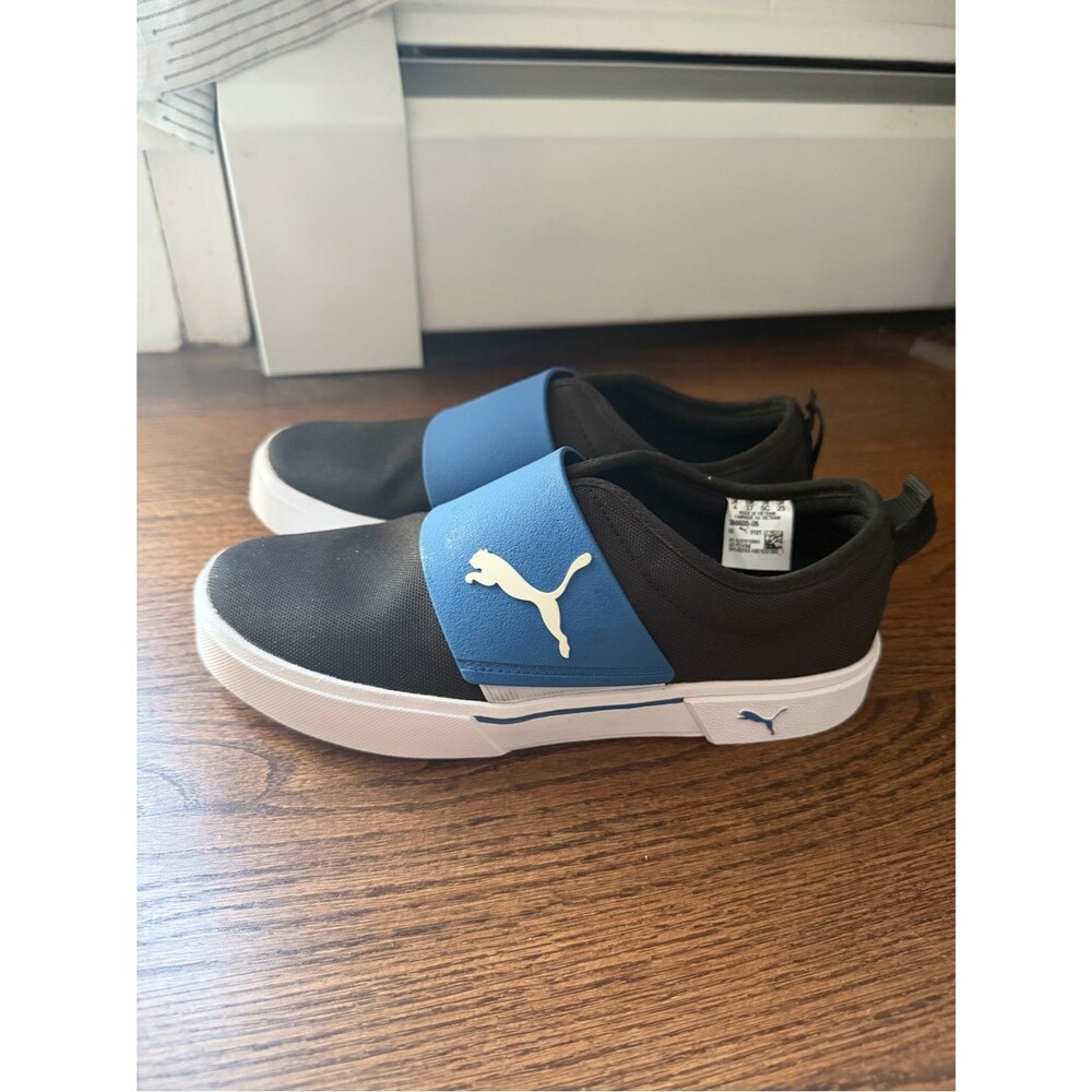 Puma Kids Black Royal Blue Softride Slip On Sneakers NWOT Size 5C